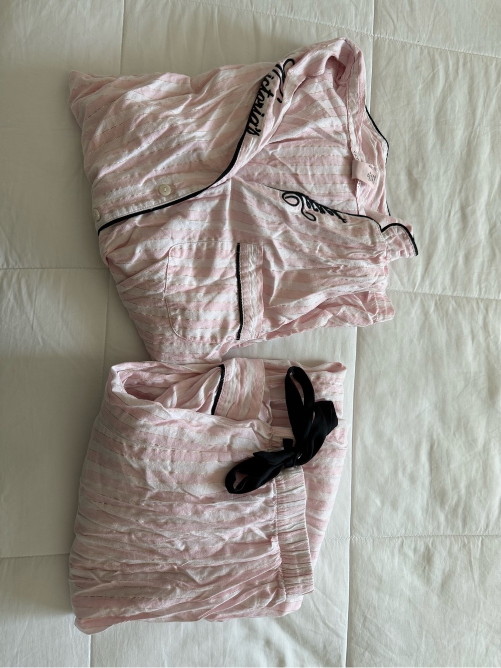 Victoria Secret Pajama Set